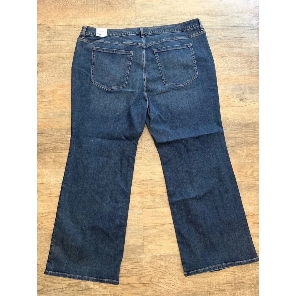 Lane Bryant Signature Fit Bootcut Jeans Womens 28 Mid-Rise Blue Denim NWT - Picture 2 of 7